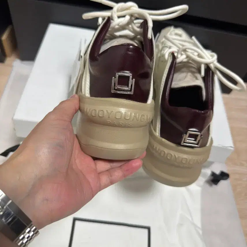 [BUNJANG] Wooyoungmi Brown Leather Low-Top Sneakers / (새상품)우영미 브라운 레더 로우탑 스니커즈 (42-270)