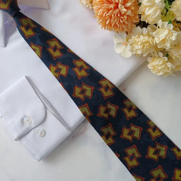 [BUNJANG] Giorgio Armani Geometric Pattern Silk Tie / 조르지오 아르마니 네이비 기하 패턴 넥타이 9.5cm A+등급 G26