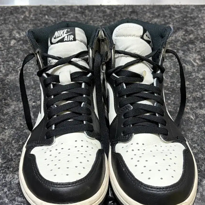 [SOLD OUT] [260] 조던1 다크모카