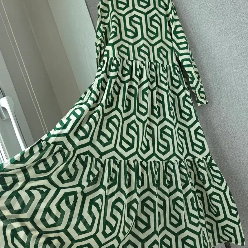 [BUNJANG] ZARA Green Pattern Maxi Dress / 자라 그린패턴 풍성맥시원피스