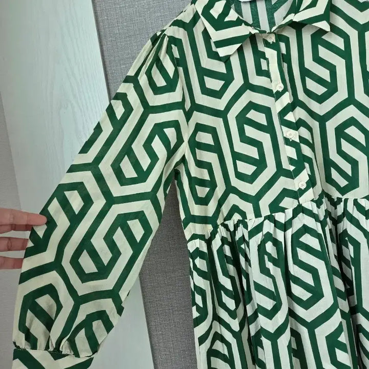 [BUNJANG] ZARA Green Pattern Maxi Dress / 자라 그린패턴 풍성맥시원피스