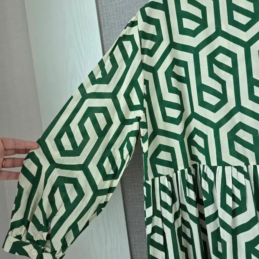 [BUNJANG] ZARA Green Pattern Maxi Dress / 자라 그린패턴 풍성맥시원피스