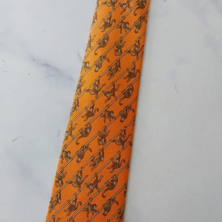 [BUNJANG] Hermes Monkey Motif Silk Tie / 에르메스 오렌지 원숭이 모티브 넥타이 9.5cm A+등급 K2592