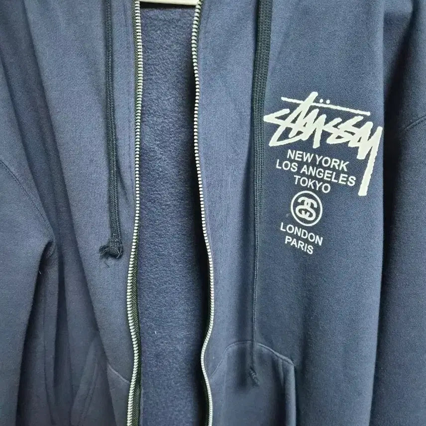 [BUNJANG] Stussy World Tour Hoodie Navy L / 스투시 월드투어 후드집업 네이비 L