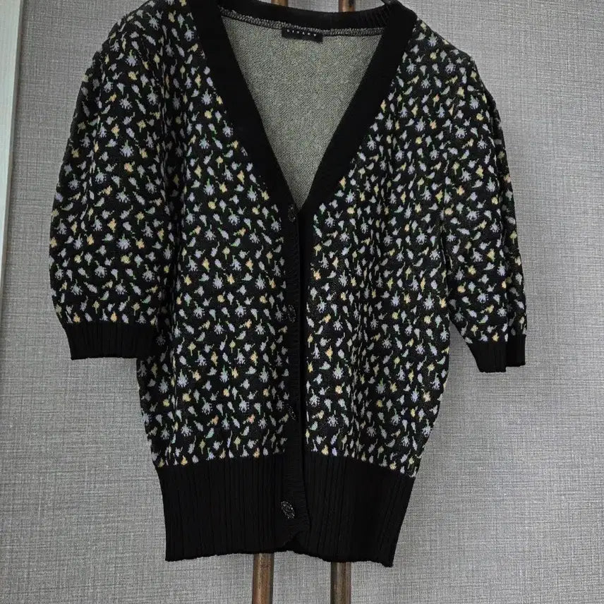 [BUNJANG] Sisley Volume Sleeve Knit Cardigan / 시슬리 볼륨소매 니트가디건