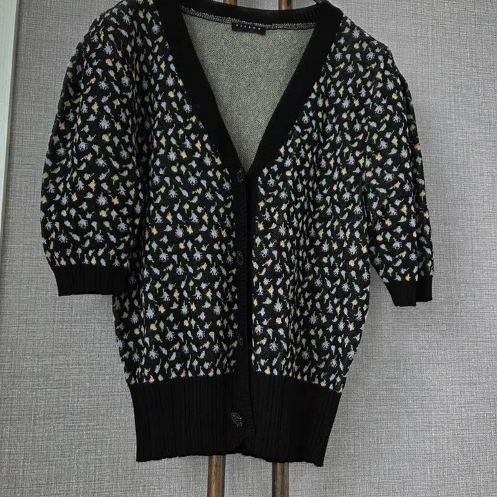 [BUNJANG] Sisley Volume Sleeve Knit Cardigan / 시슬리 볼륨소매 니트가디건