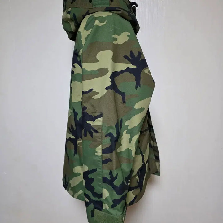 [SOLD OUT] 미군1세대 우드랜드 고어텍스 파카 사이즈 (M-S )