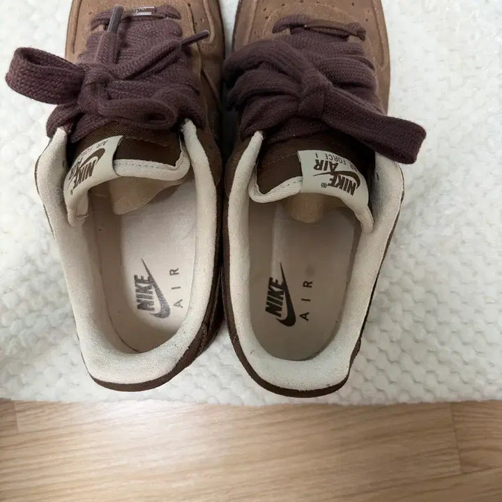 [BUNJANG] Nike Air Force 1 Kakao Wau Size 275 / 나이키 에어포스1 카카오와우 275 사이즈 판매합니다
