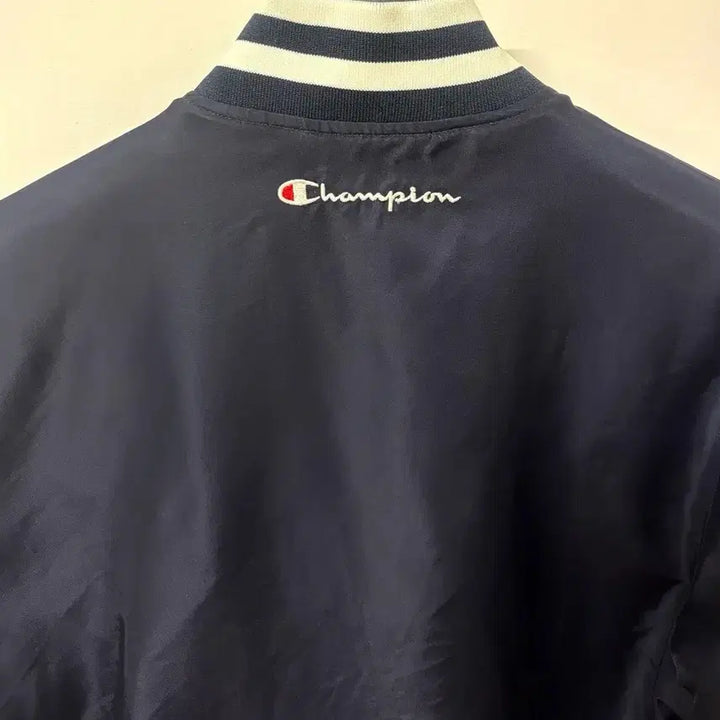 [BUNJANG] Champion Navy Satin Varsity Jacket (Size S) / 챔피온 네이비색 새틴 바시티 빈티지 자켓 S