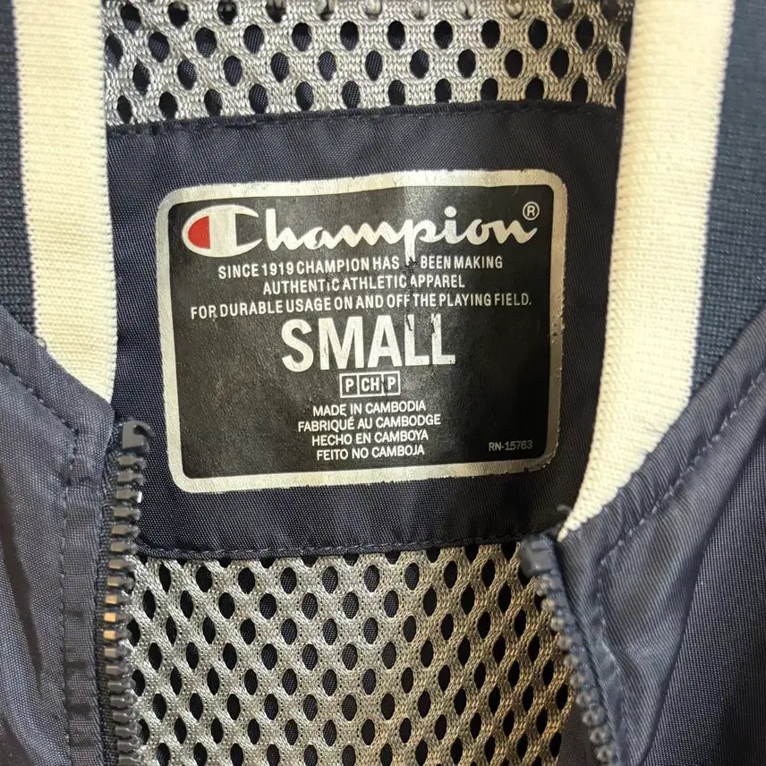[BUNJANG] Champion Navy Satin Varsity Jacket (Size S) / 챔피온 네이비색 새틴 바시티 빈티지 자켓 S