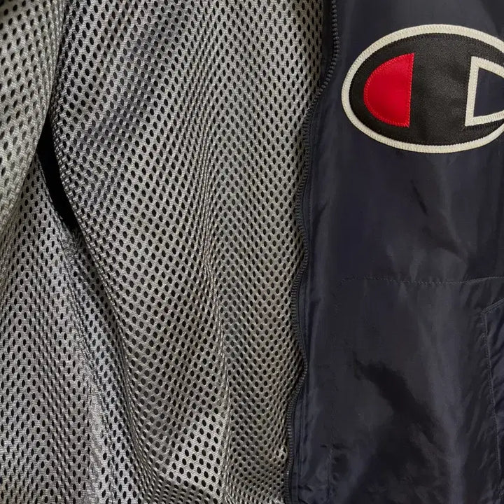 [BUNJANG] Champion Navy Satin Varsity Jacket (Size S) / 챔피온 네이비색 새틴 바시티 빈티지 자켓 S