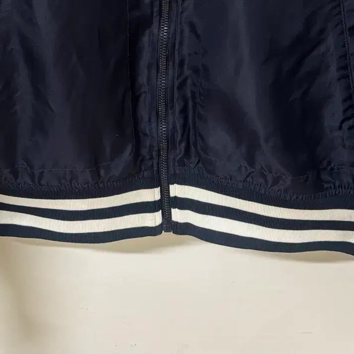 [BUNJANG] Champion Navy Satin Varsity Jacket (Size S) / 챔피온 네이비색 새틴 바시티 빈티지 자켓 S