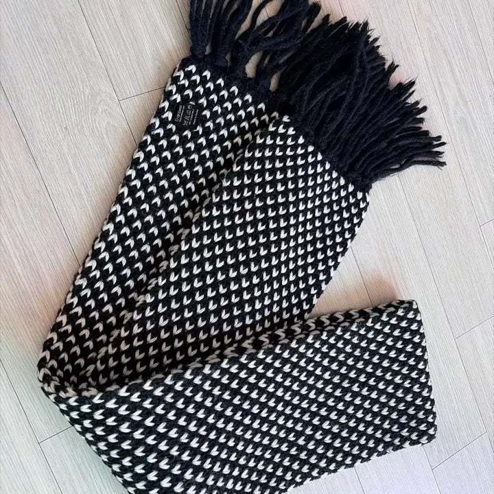 [BUNJANG] D.Answer Yves Saint Laurent GD Heart Muffler / 디앤써 입생로랑 지디 하트 머플러 180x17 상태 굳