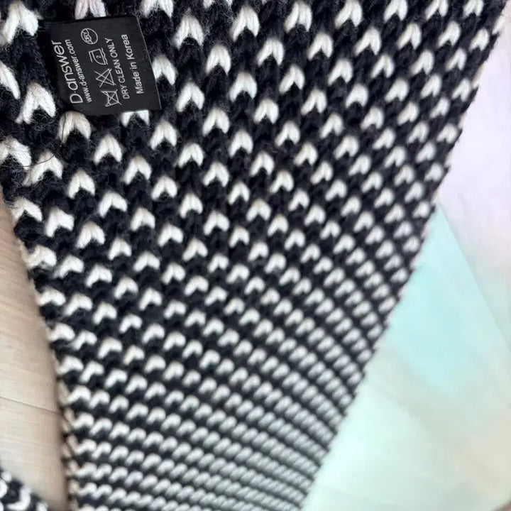 [BUNJANG] D.Answer Yves Saint Laurent GD Heart Muffler / 디앤써 입생로랑 지디 하트 머플러 180x17 상태 굳