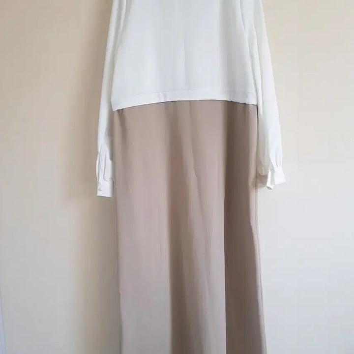 [BUNJANG] Mongts Lace Blouse and Long Dress Set / 몽츠 레이스 블라우스 롱 원피스 세트