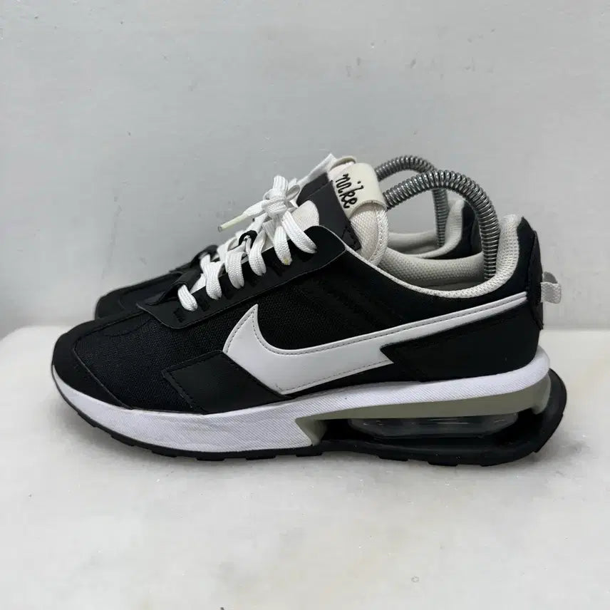 [BUNJANG] Nike Air Max Pre-Day Sneakers / (250)나이키 운동화 맥스 프리데이