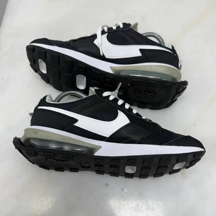 [BUNJANG] Nike Air Max Pre-Day Sneakers / (250)나이키 운동화 맥스 프리데이
