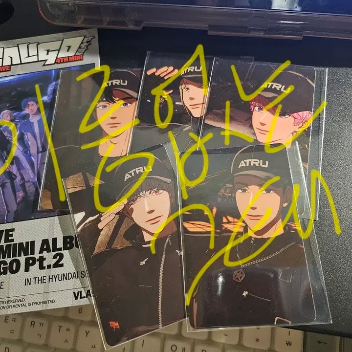 [BUNJANG] PLAVE CALIGO Album POB Set &amp; Pop-up Entry Card / 더 현대 플레이브 미공포 세트 및 팝업입장카드(스티커포함)