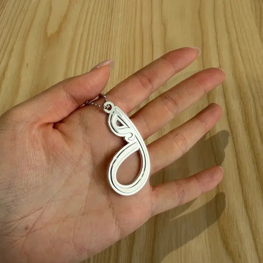 [BUNJANG] Jennie Beats Popup Limited Keyring / (택포)제니 비츠 팝업 한정키링
