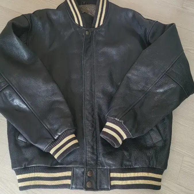 [BUNJANG] Brentano 1993 Leather Varsity Jacket / 브렌따노 1993년산 가죽 바시티 자켓 100