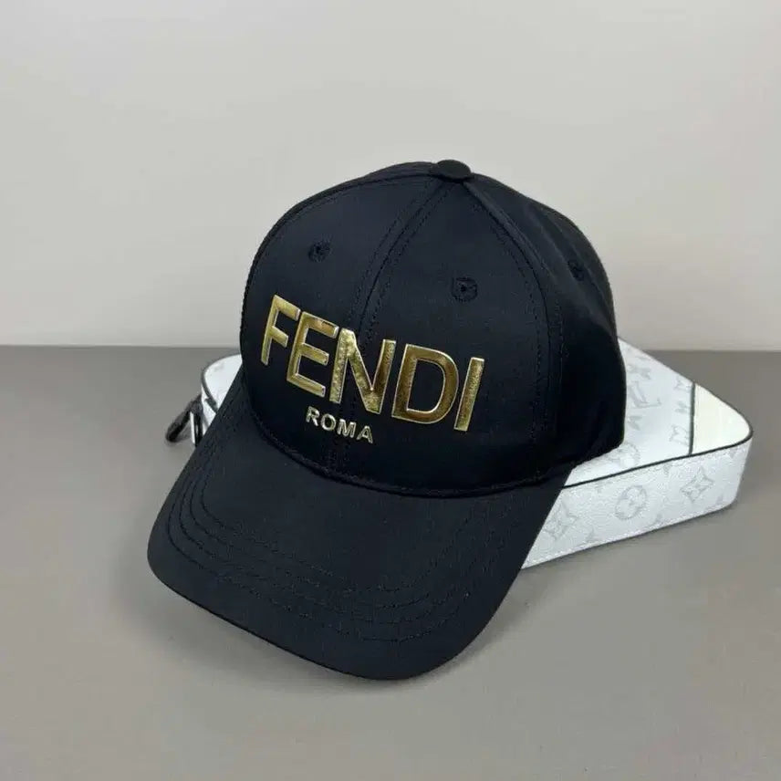 [BUNJANG] Fendi Hat / 펜디 모자