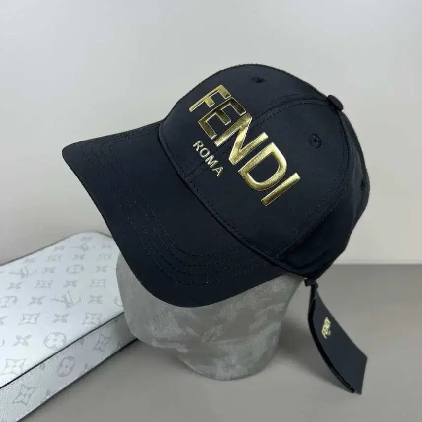 [BUNJANG] Fendi Hat / 펜디 모자