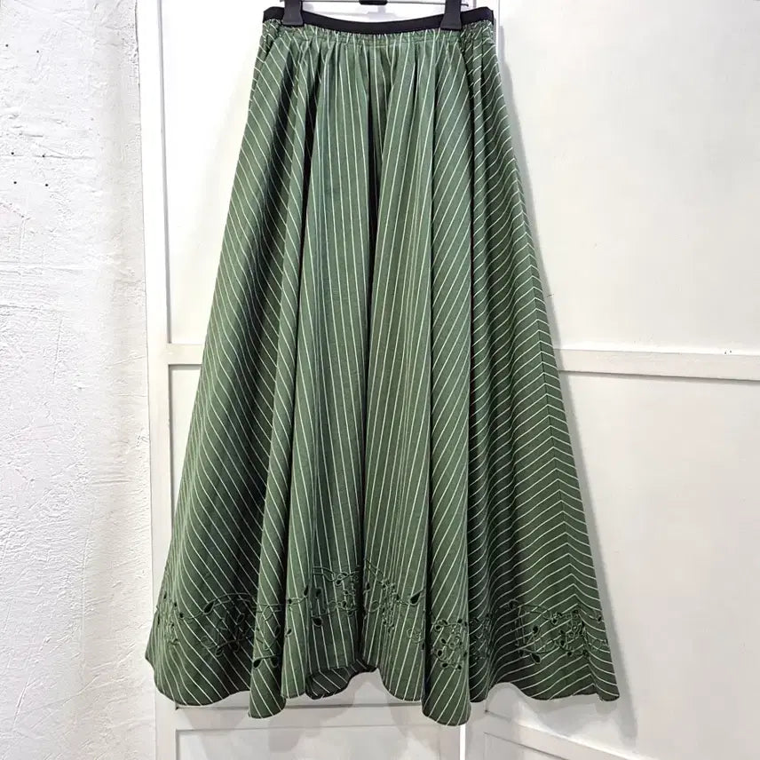 [BUNJANG] Time Stripe Flare Long Skirt / 타임 스트라이프 플레어 롱스커트