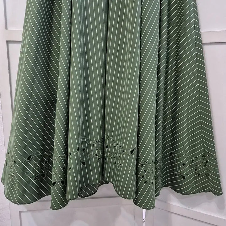 [BUNJANG] Time Stripe Flare Long Skirt / 타임 스트라이프 플레어 롱스커트