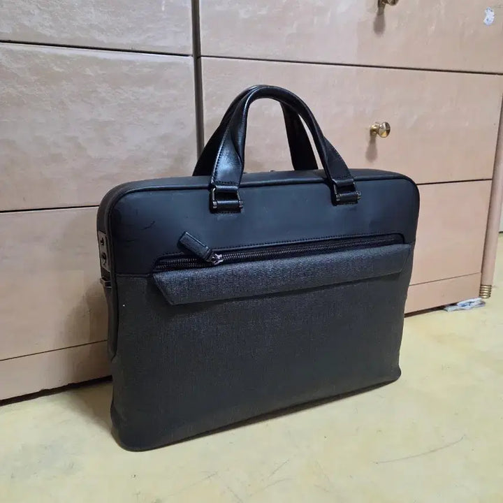 [BUNJANG] Tumi Ashton Gibson Slim Briefcase / 투미 정품 애쉬톤 깁슨 슬림 브리프케이스