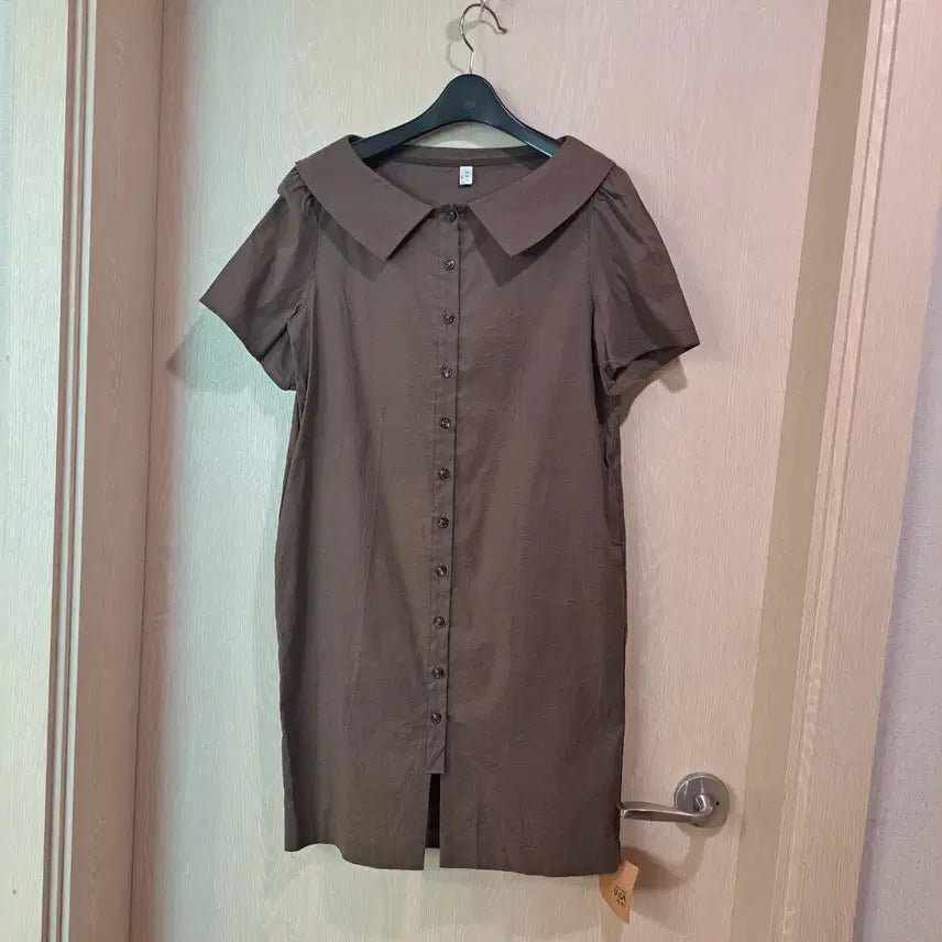 [BUNJANG] Brown Short-Sleeve Dress with Collar and Buttons / 카라넥 버튼 반팔 원피스 브라운