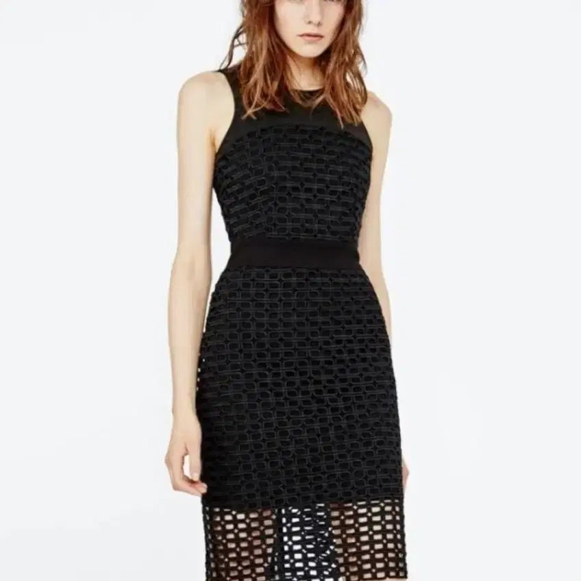 [BUNJANG] Maje Punching Black Dress / 마쥬 펀칭 블랙 원피스