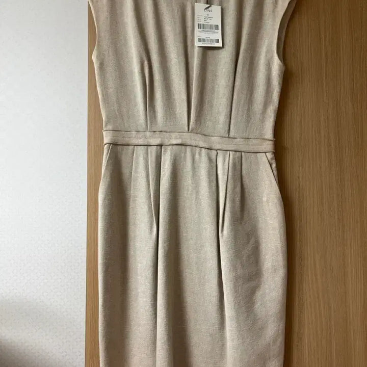 [BUNJANG] Line One-Piece Dress New / Line 원피스 새상품
