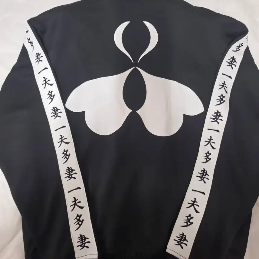 [BUNJANG] Ghost Club Polyandry Jersey Black / 고스트클럽 일부다처 져지 블랙 2