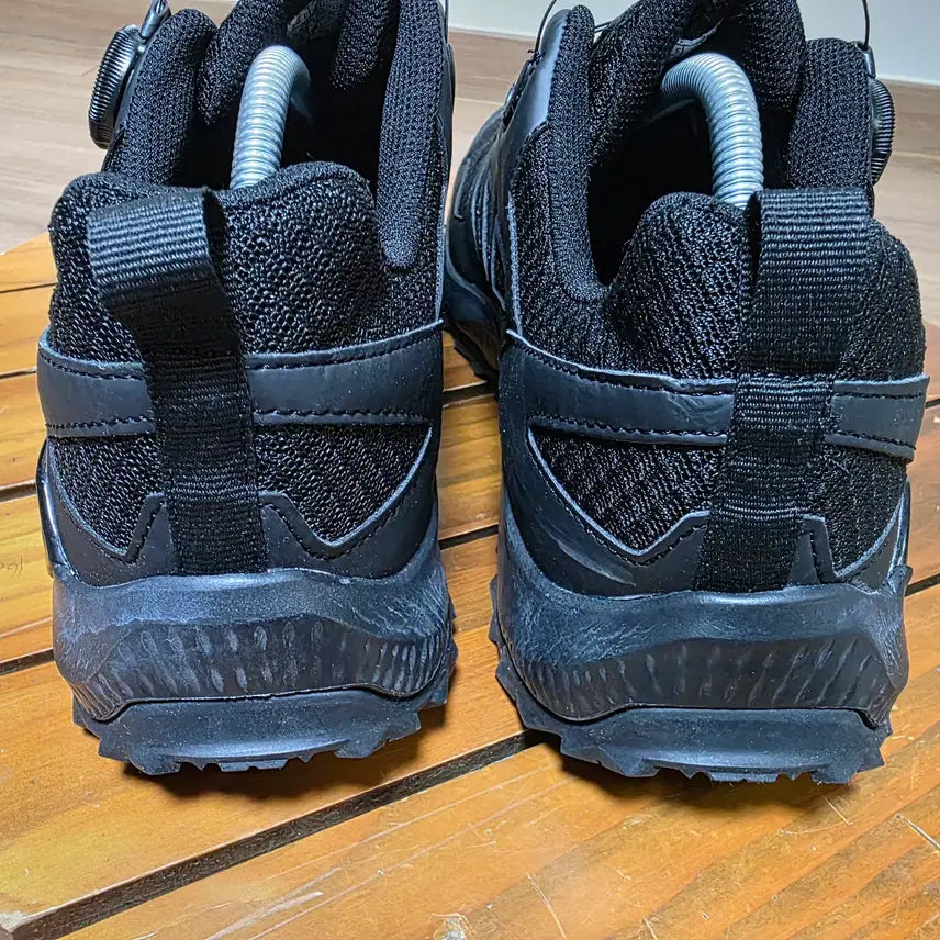 [SOLD OUT] K2세이프티 고어텍스 트레킹화 새상품 사이즈( 280 )