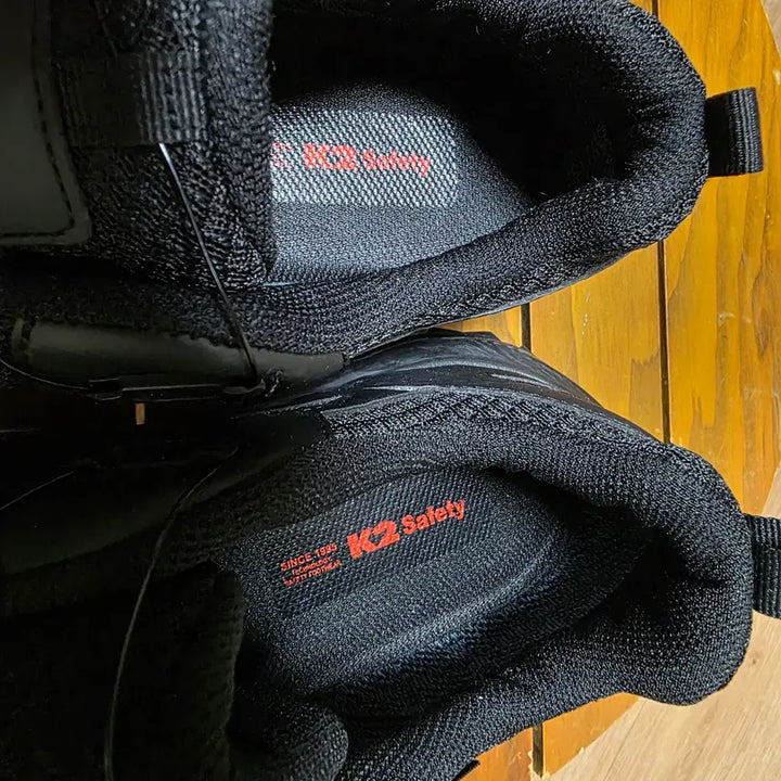 [SOLD OUT] K2세이프티 고어텍스 트레킹화 새상품 사이즈( 280 )