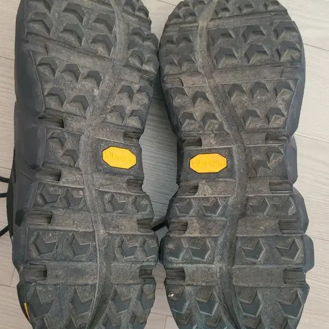 [SOLD OUT] 오클리 라이트쉴드 블랙 260mm