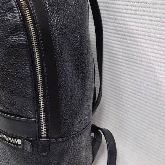 [BUNJANG] Michael Kors Rhea Medium Leather Backpack / 마이클코어스 레아 미디움 가죽 백팩