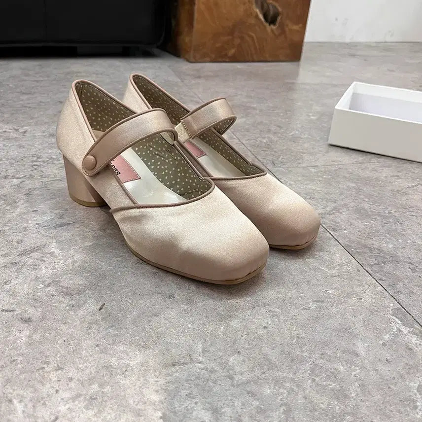 [BUNJANG] Sweet Sweetness Satin Mary Jane Heels / 새틴 메리제인 힐