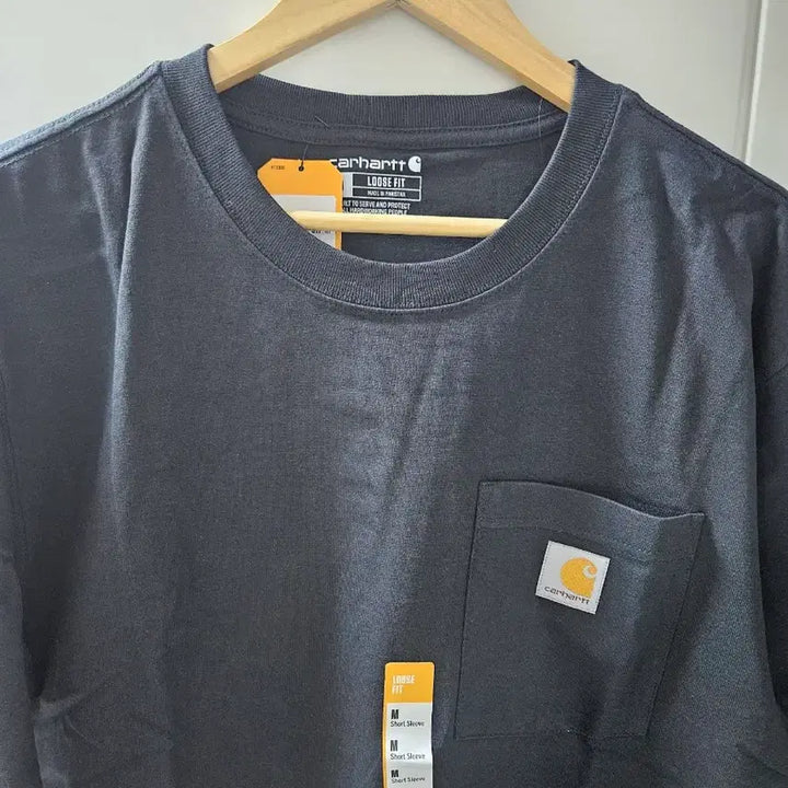[SOLD OUT] 칼하트 k87 블랙 포켓 반팔티셔츠 M 미사용 새상품