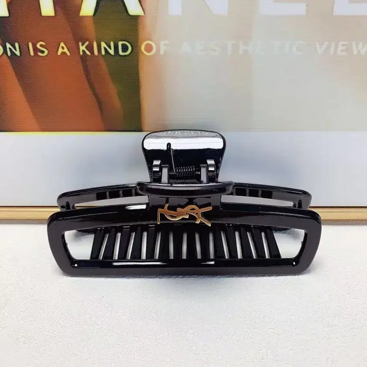 [SOLD OUT] 생로랑 YSL 로고 레터 여성 헤어핀입니다