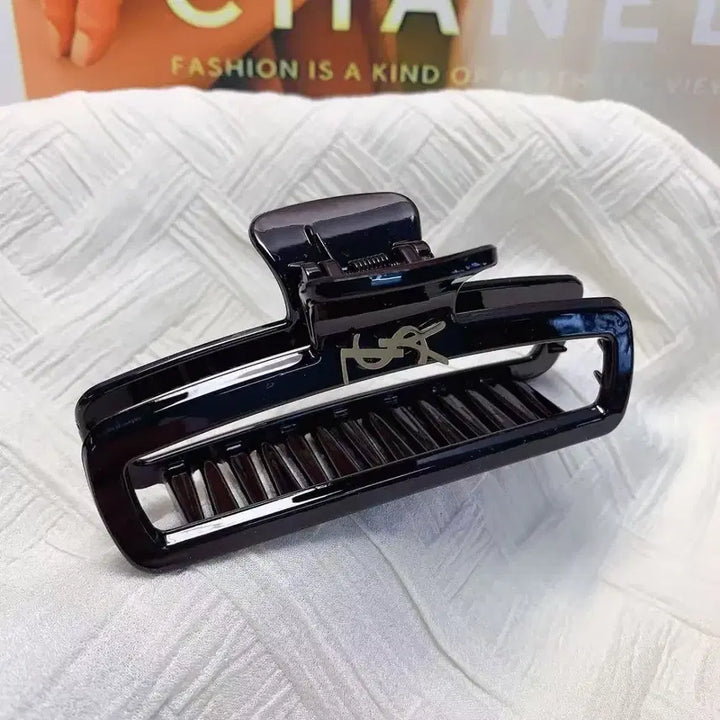 [SOLD OUT] 생로랑 YSL 로고 레터 여성 헤어핀입니다