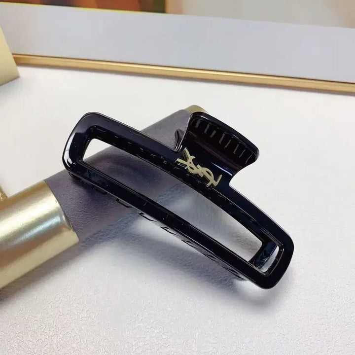 [SOLD OUT] 생로랑 YSL 로고 레터 여성 헤어핀입니다