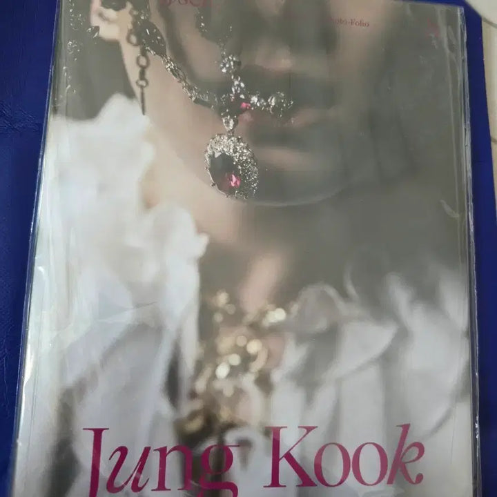 [BUNJANG] Jungkook Individual PhotoBook Portfolio (Sealed) / 정국 개인 포토북 포토폴리오 (미개봉)