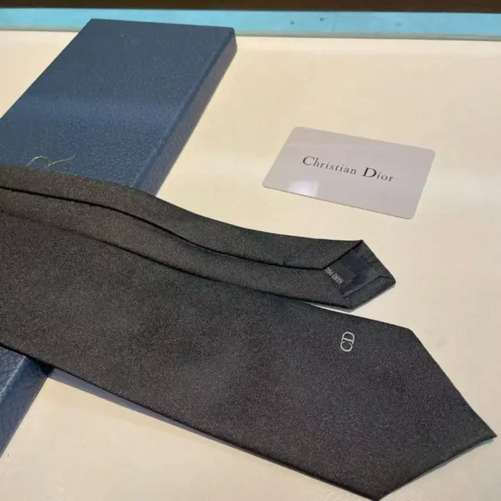 [BUNJANG] Dior CD Logo Black Tie / 디올  CD 로고 레터 남성 블랙 넥타이