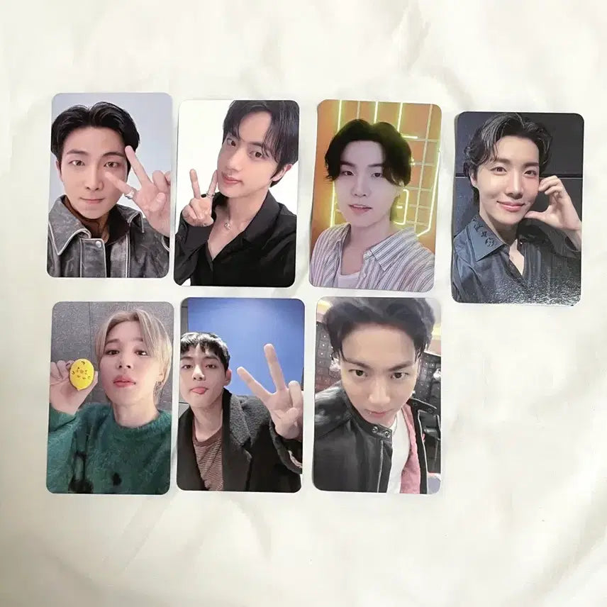 [BUNJANG] BTS Festa ARMY Zone Jungkook Taehyung Jimin POB Bundle Set / 2025 페스타 아미존 방탄 포카 기프트 특전 bts 정국 태형 지민