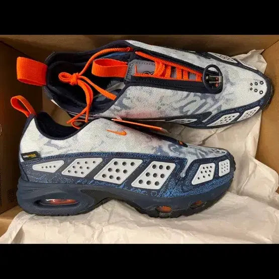 [BUNJANG] Nike Air Max SNDR SE Pure Platinum Orange Sneakers / 에어맥스 SNDR SE 퓨어 플래티넘 (사이즈26/265/270)