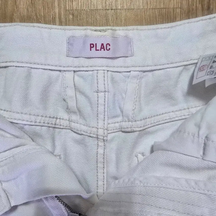 [BUNJANG] Plac Berlin K48 White Pants 31 / (31) 플랙 베를린 K48 화이트 팬츠