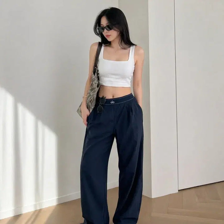 [BUNJANG] Alo Yoga Suit Up Trousers Pants / alo 알로 요가 슈트업 트라우저 팬츠