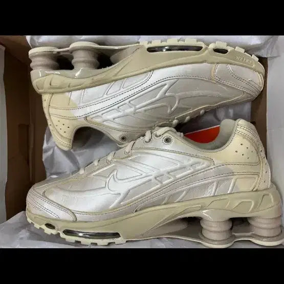 [BUNJANG] Nike Shox Ride 2 Metallic Silver and Desert Men&