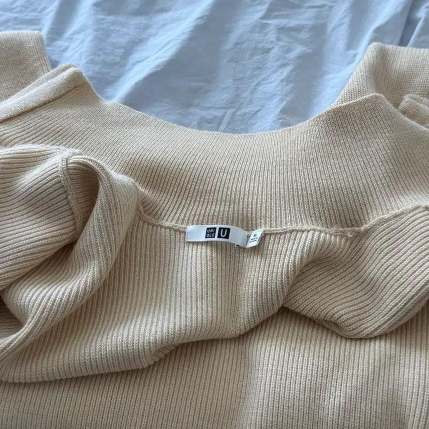 [BUNJANG] Uniqlo U Merino Blend Rib Full Zip Sweater - Natural / 유니클로U메리노블렌드립풀짚스웨터 내츄럴 443495